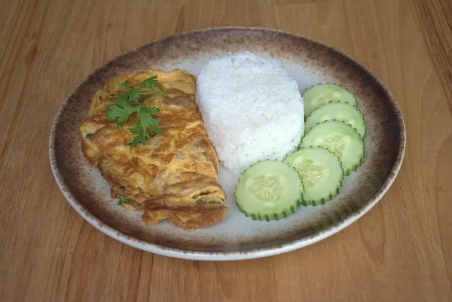 Minced Pork Omelette over Rice